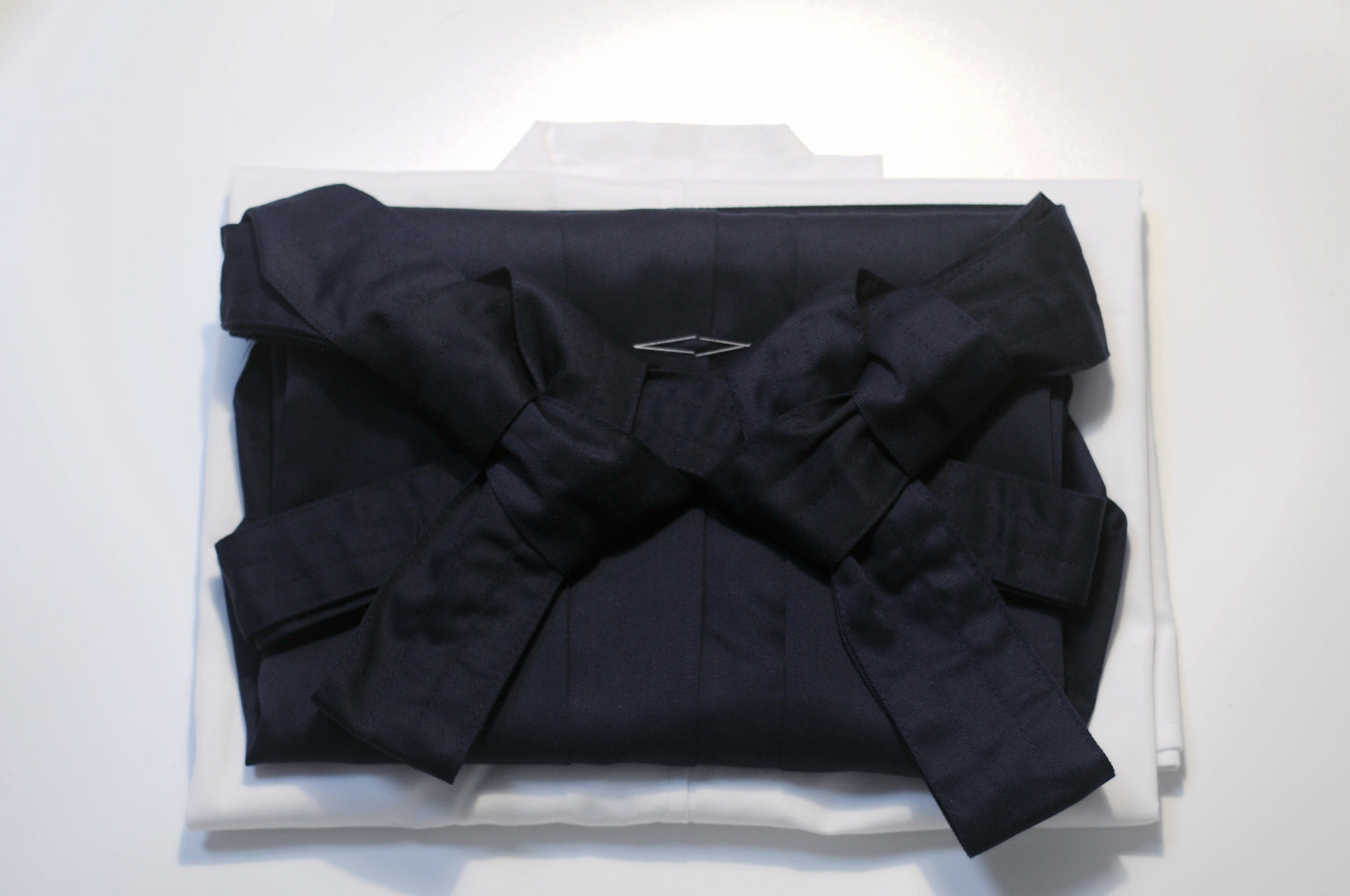 Japanese Traditional Archery Uniform Kyudo Gi & Hakama for Women